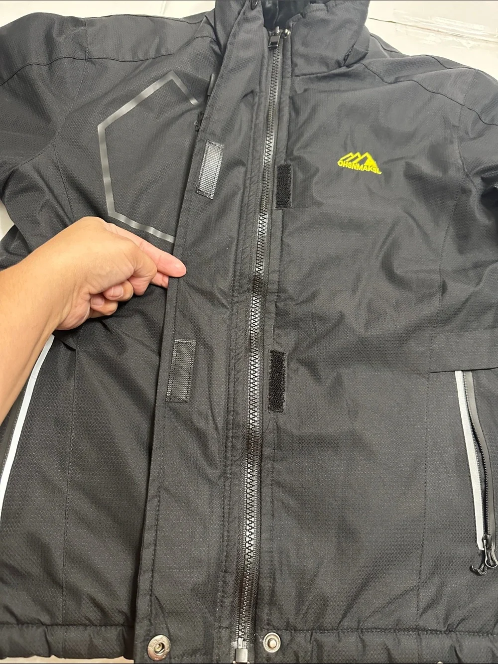 OHSNMAKSL Waterproof Ski Jacket Full Zip Youth Boys Size 8 Black READ